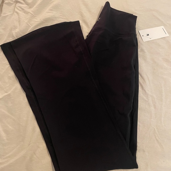 Flare leggings - Picture 2 of 3